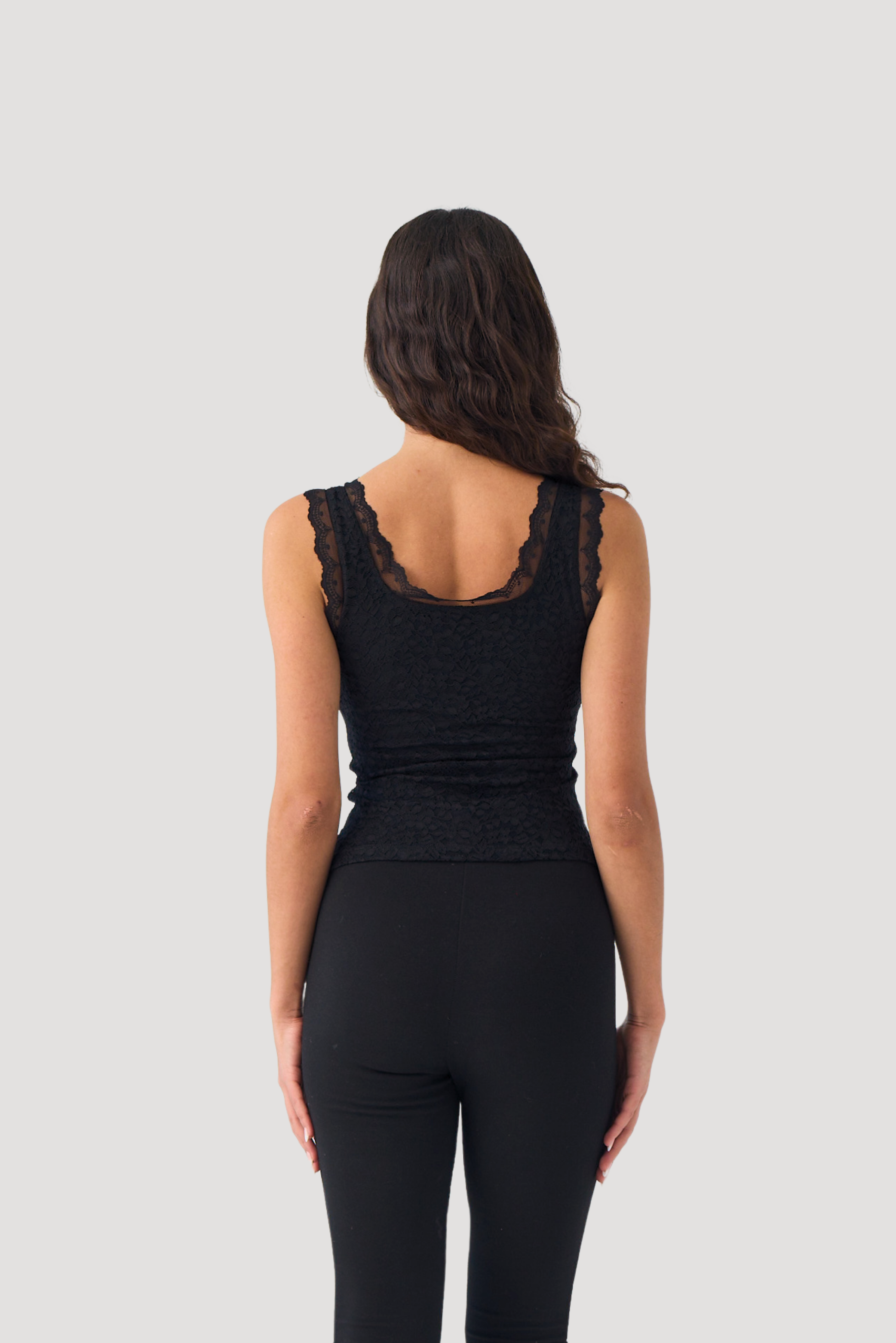 LACE V-NECK TANK TOP