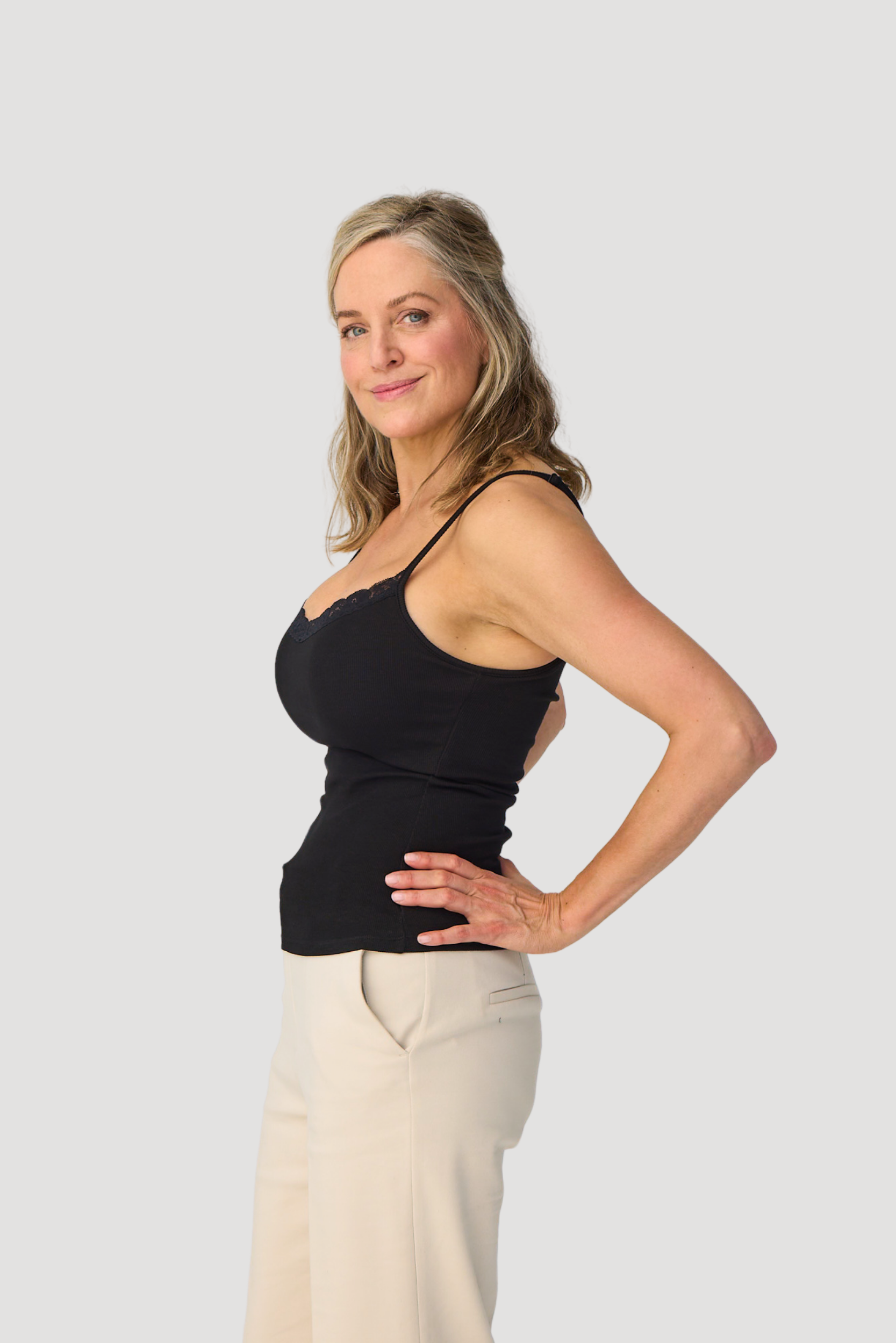 LACE THIN STRAP TANKTOP